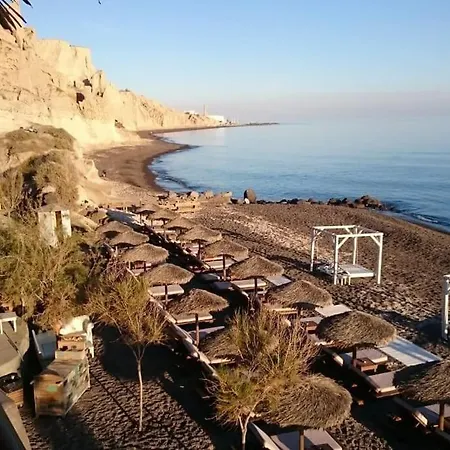 Agalitsa Cave With Garden Courtyard Villa *