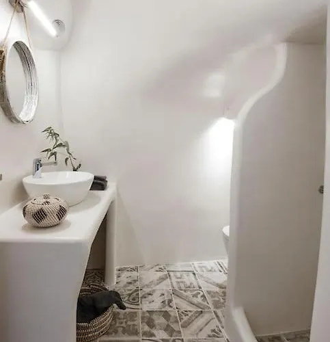 Agalitsa Cave With Garden Courtyard 빌라