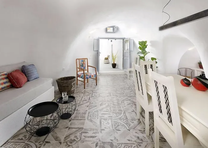 빌라 Agalitsa Cave With Garden Courtyard