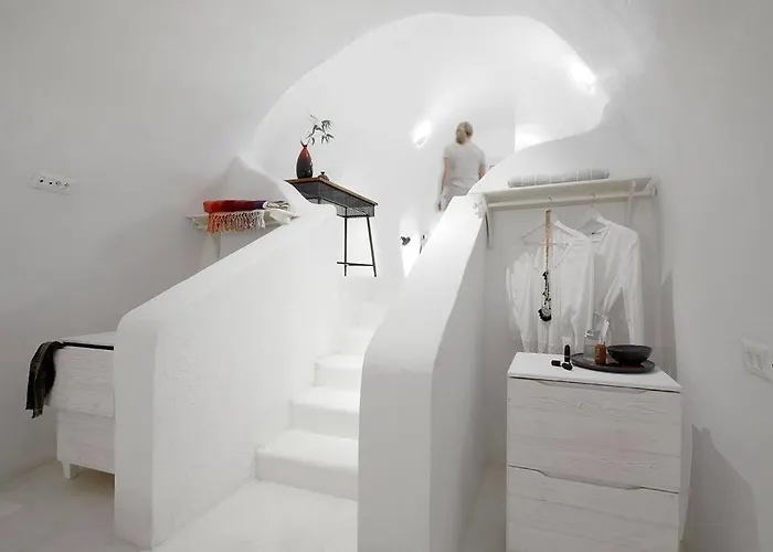 Agalitsa Cave With Garden Courtyard 빌라 메갈로호리