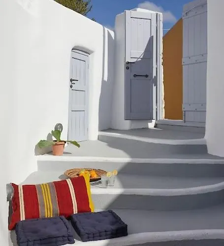 빌라 Agalitsa Cave With Garden Courtyard 메갈로호리