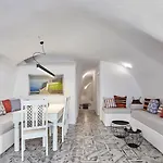 Agalitsa Cave With Garden Courtyard Megalochori (Santorini)