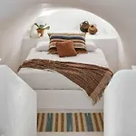 Villa Agalitsa Cave With Garden Courtyard *