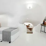 Agalitsa Cave With Garden Courtyard Villa *
