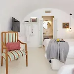 Villa Agalitsa Cave With Garden Courtyard *